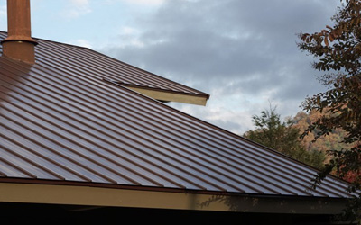 3 Ways Metal Roof is Ideal to Prevent Winter Impact 